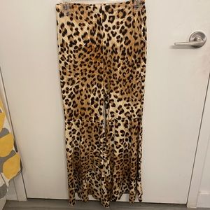 Jasmine XL Cheetah/Leopard/Animal Print Super bell bottom leggings VERY SOFT